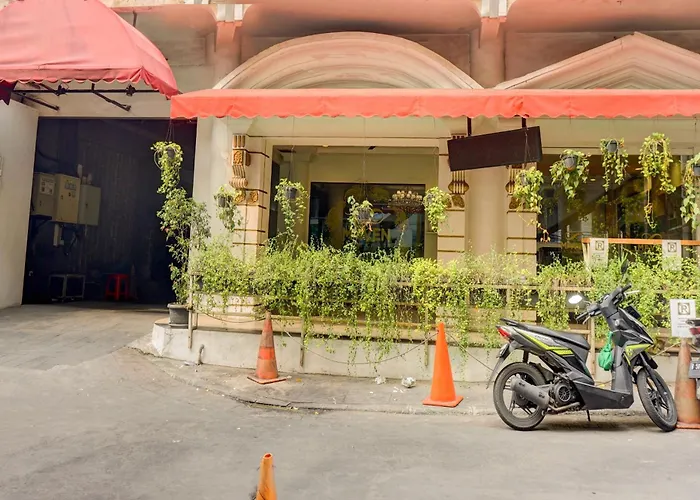 Hotel O Townhouse Oak Grand Orienchi Jakarta